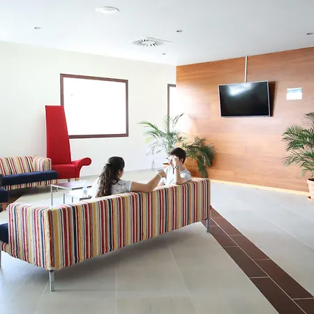 Ohtels Campo De Gibraltar Szálloda