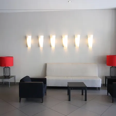Hotel Ohtels Campo De Gibraltar 4*