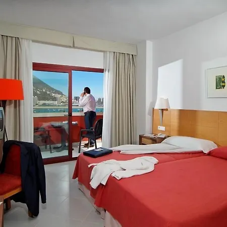 Hotel Ohtels Campo De Gibraltar 4*